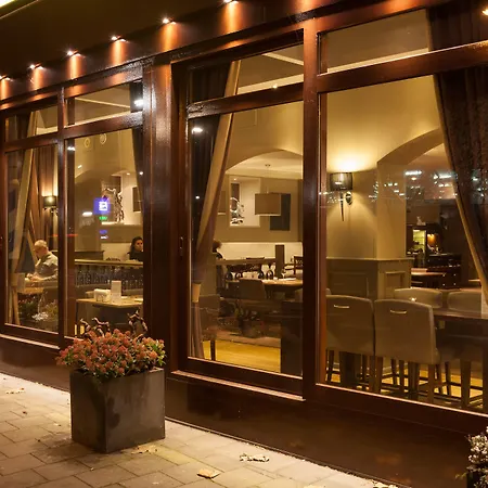 The Rosendale 4*